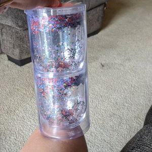 Glitter bomb plastic cocktail tumblers
